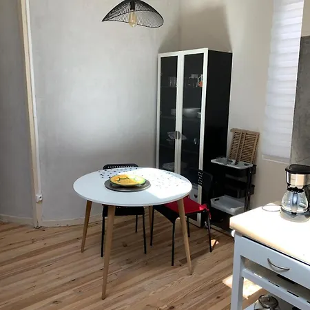 Esmée - T3 Avec 2 1 Salle De Bain Au Centre De Apartamento *